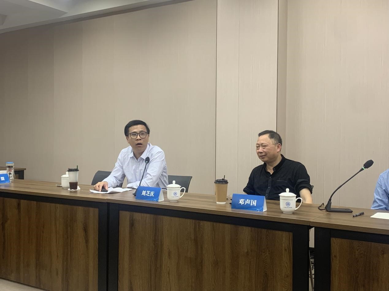 台湾政治大学刘芝庆博士开展“从筷子看历史：一种社会与民俗的视角”专题讲座